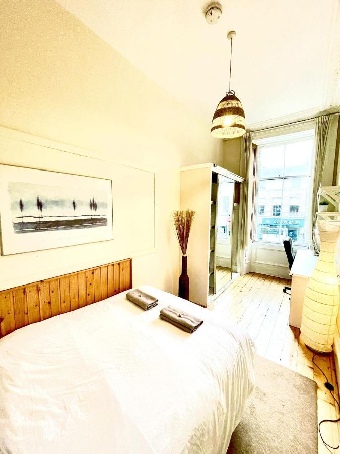 Apartament Central Edinburgh - Large Groups Zewnętrze zdjęcie